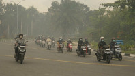 Kabut Asap, Capella Berikan Tips #Cari_Aman Naik Motor Saat Jarak Pandang Terbatas