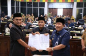 DPRD Rokan Hulu Menyetujui Ranperda RAPBD Perubahan Tahun Anggaran 2024 Dengan Total Sebesar Rp2.027.353.825.501
