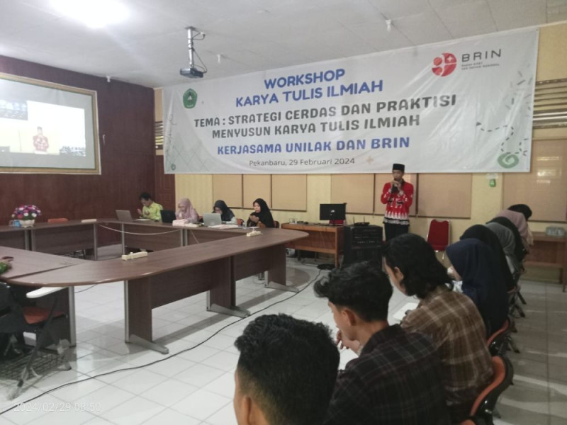 BRIN Latih Mahasiswa di Riau Menulis Karya Ilmiah