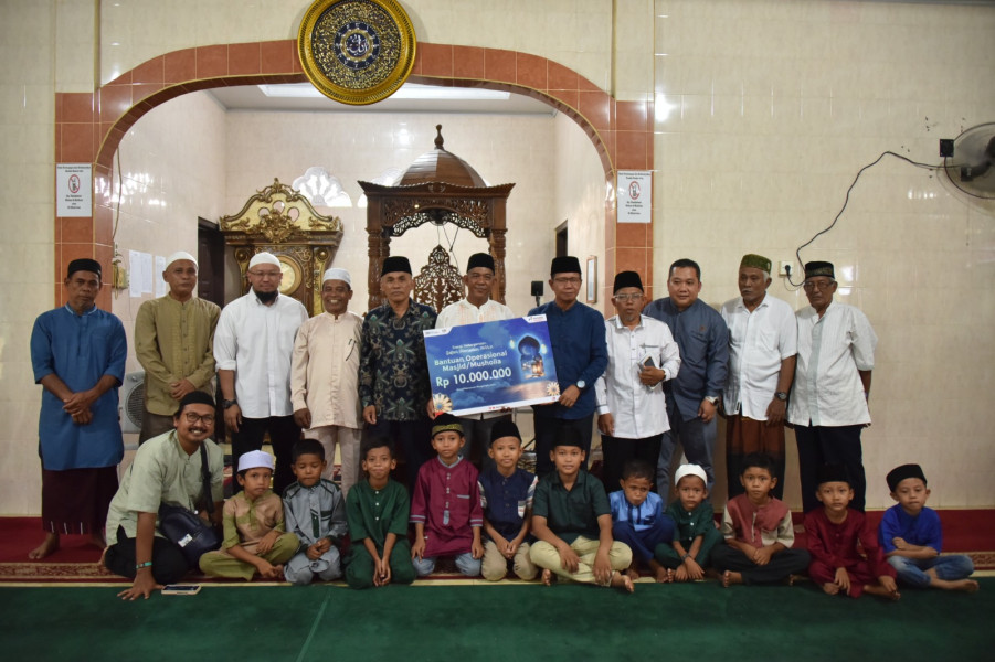 PT KPI Unit Dumai Salurkan Bantuan untuk Masjid dan Musala