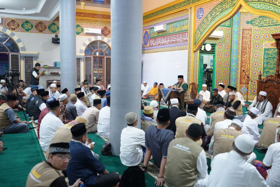 Gubernur Riau Lanjutkan GSSB di Pandau Kampar