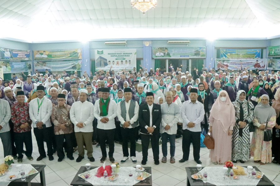 Sambut Kepulangan Jemaah Haji, Bupati Zukri Berharap Membawa Keberkahan Bagi Pelalawan