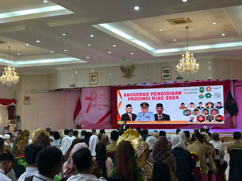 Selamat! Ini Daftar Penerima Anugerah Pendidikan Provinsi Riau 2024