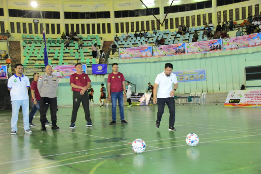 Turnamen Futsal Karang Taruna Kelurahan Kota Bermasa Cup I Resmi Digelar