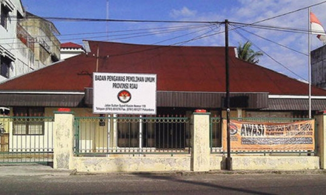 Bawaslu Riau Ingatkan KPU Teliti Syarat Bakal Calon Kepala Daerah dari Anggota DPRD Terpilih