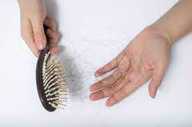 Waspada! Kolesterol Tinggi Behubungan dengan Rambut Rontok