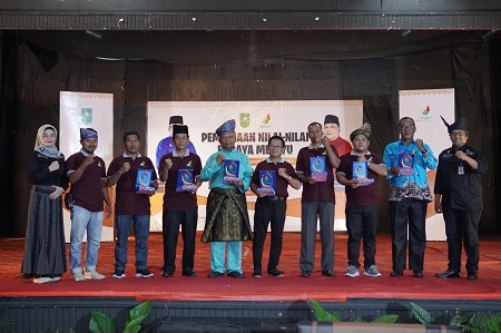 Kadisbud Riau Buka Pembinaan Komunitas Adat Terpencil