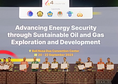 PGN Subholding Gas Pertamina Kerjasama dengan EMCL, HCML, Petronas, & Pertamina EP Perkuat Ketahanan Pasokan Gas Bumi