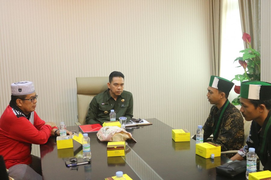 Penjabat Bupati Indragiri Hilir, Erisman Yahya, Terima Silaturahmi Pengurus HMI Inhil