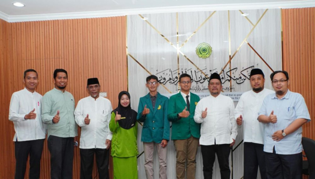 Rektor Lepas Tiga Mahasiswa UMRI Ikuti Program IISMA dan Summer Course di Taiwan dan Hungaria