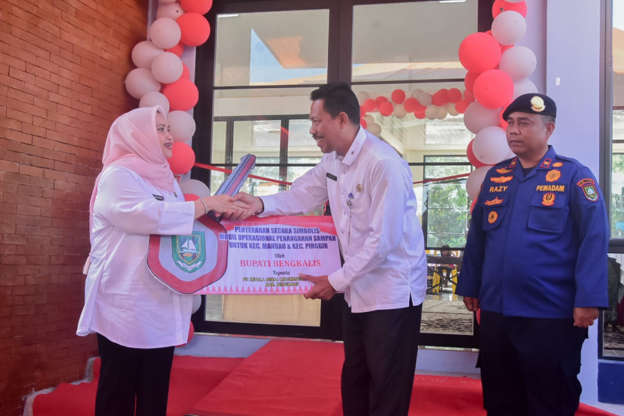 Bupati Kasmarni Resmikan Gedung Baru Roro Tanjung Pagar