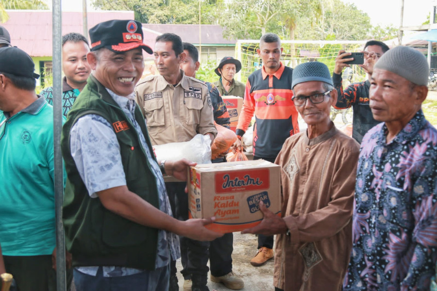 Pemkab Inhil Salurkan Cadangan Beras Pemerintah Sebanyak 971 Ton Beras Kepada 32.370 KPM