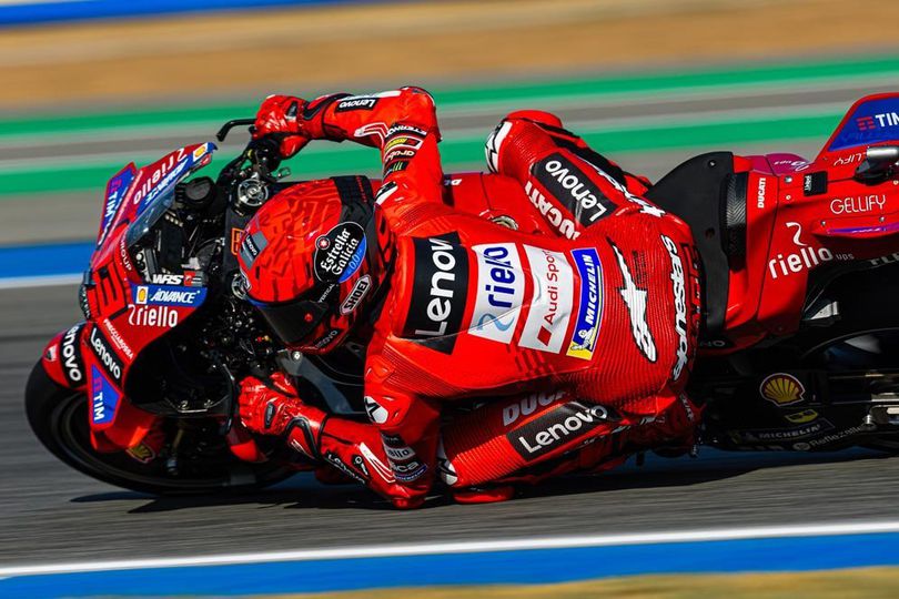 Sprint Race MotoGP Thailand 2025: Marc Marquez Menang Dominan, Kalahkan Alex Marquez