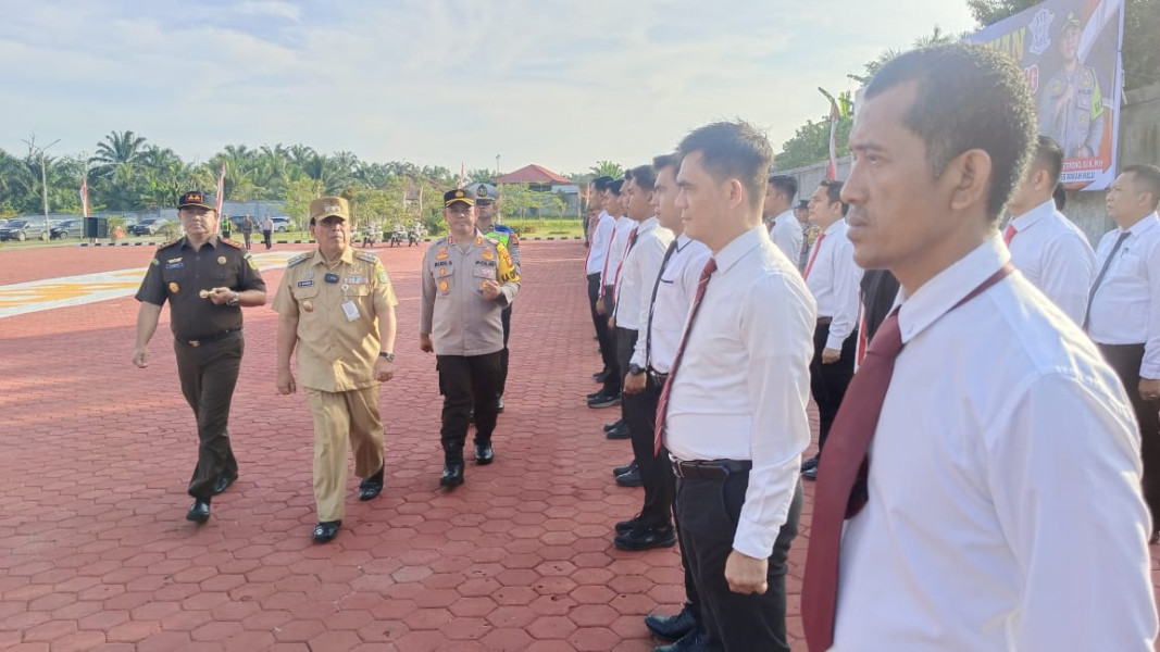 Bupati Rohul Pimpin Apel Gelar Pasukan Operasi Patuh Lancang Kuning Tahun 2024