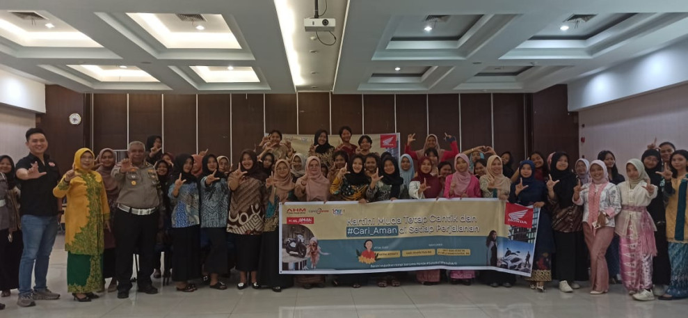 Kartini Muda Tetap Cantik dan #Cari_Aman di Setiap Perjalanan