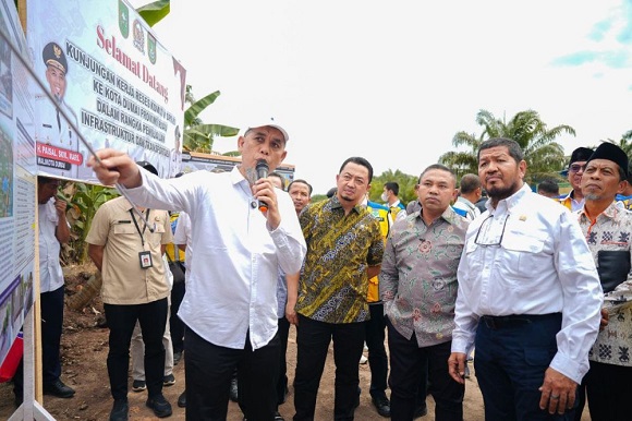 Gubri Dorong  Pusat Realisasikan Jalan Lingkar Parit Kitang dan Penanggulangan Banjir di Dumai