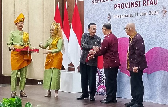 Gantikan Endang Nuryadin, Triyoga Laksito Jabat Kepala OJK Provinsi Riau