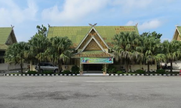 Gubri Berhentikan Kepala SMA Plus, Zupri Diangkat Jadi Plt. Kepsek