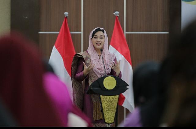 Tingkatkan Literasi Keuangan Daerah, OJK Edukasi Perempuan di Riau