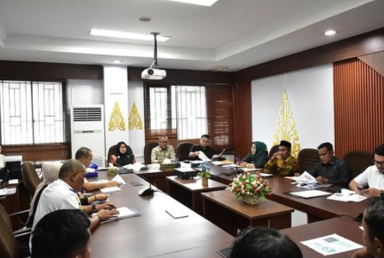 Komisi II Laksanakan Hearing Bersama Dishub dan Dua Pengelola Parkir