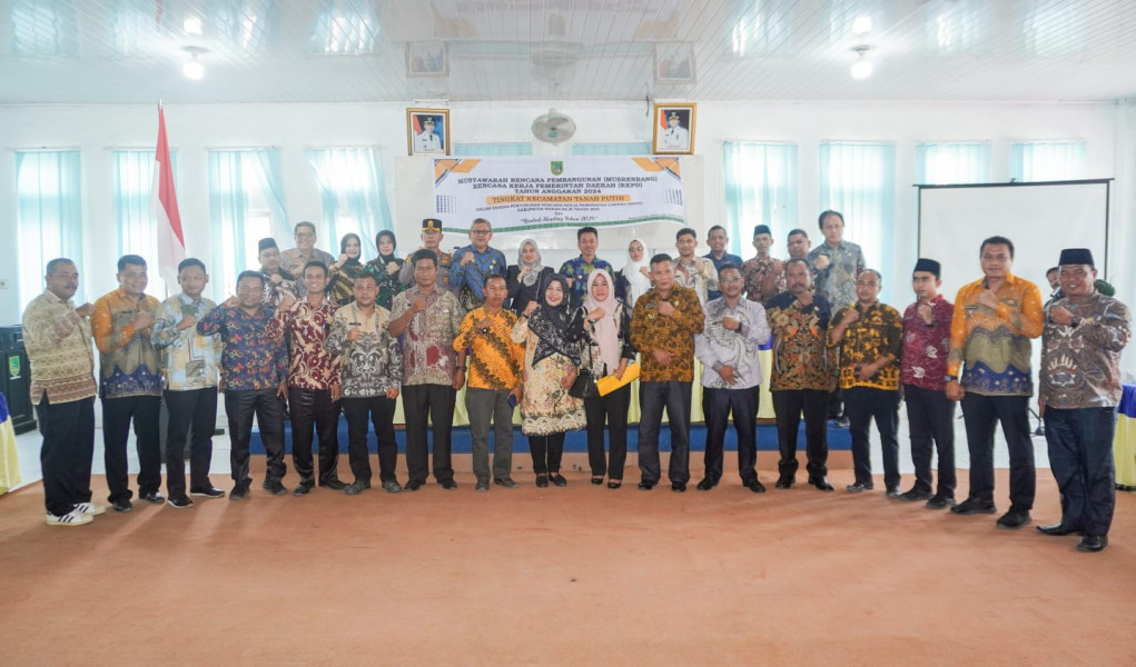 Bupati Rohil Buka Musrenbang Kecamatan Tanah Putih Sekaligus Pimpin Musyawarah
