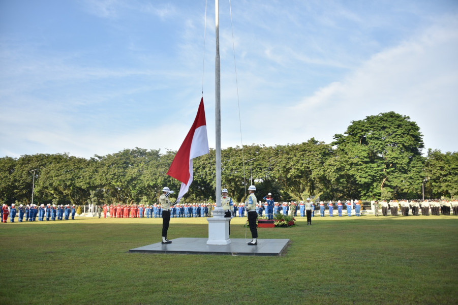 PT KPI Kilang Dumai Laksanakan Upacara Bendera