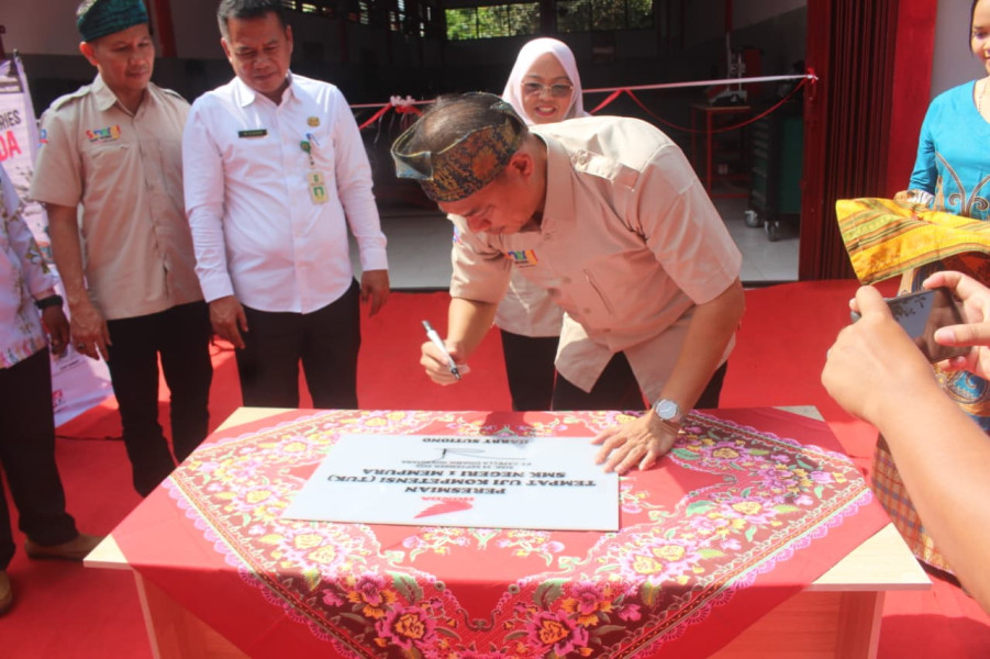 Implementasi Sinergi Bagi Negeri, Capella Honda Mendukung Pengembangan Pendidikan Vokasi