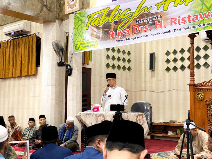 Kadis Perhubungan Kabupaten Kampar Hadiri Tabliq Akbar di Masjid Istiqomah Desa Lereng