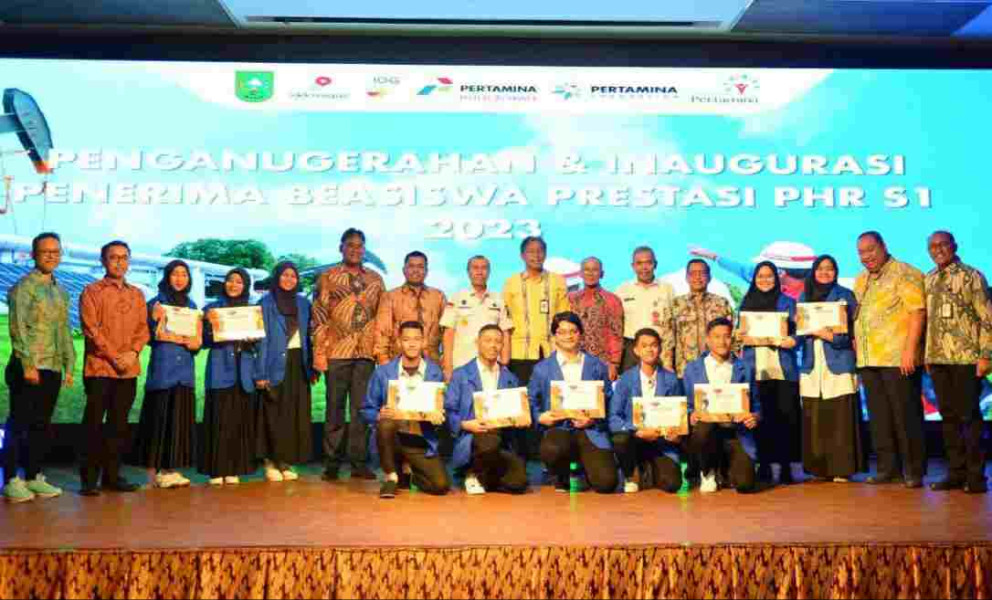 10 Putra-Putri Riau Raih Beasiswa PHR, Gubri: Terimakasih Pertamina