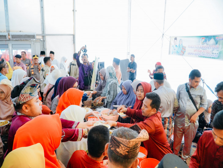 MTQ Ke-42 Tingkat Provinsi Riau di Dumai, Stan Bazar Kampar Sediakan Sate dan Es Tebak Gratis