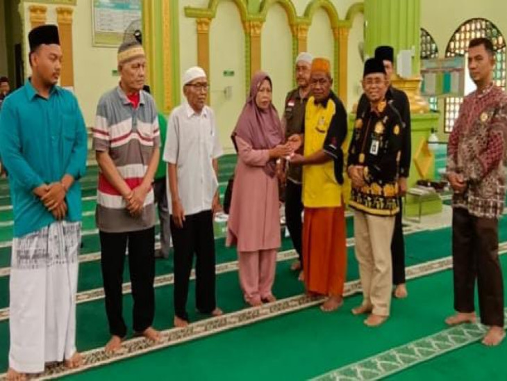 Baznas Kampar Distribusikan Zakat Rp 1,09 Miliar