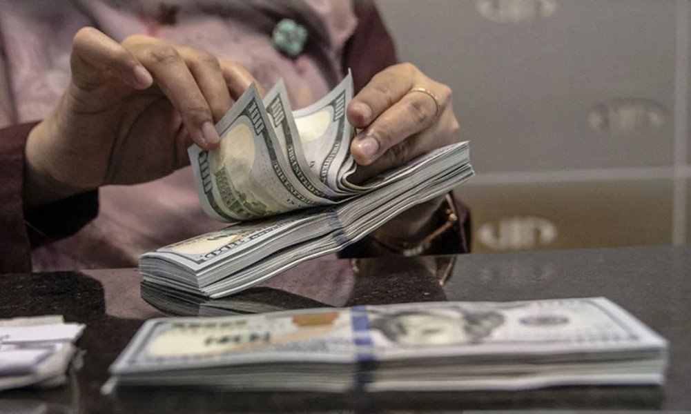 Seiring Potensi Kenaikan Suku Bunga Acuan AS, Rupiah Kembali Melemah 40 Poin