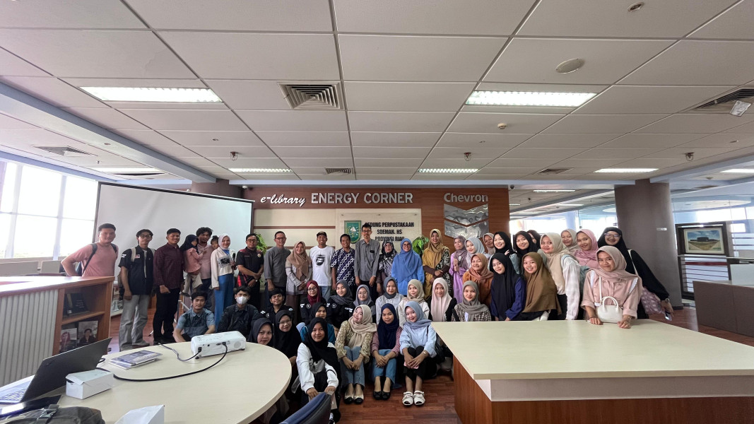 Rumah Creative SCW Gelar Diskusi Sastra dan Sejarah dalam Menjaga Ingatan Kolektif