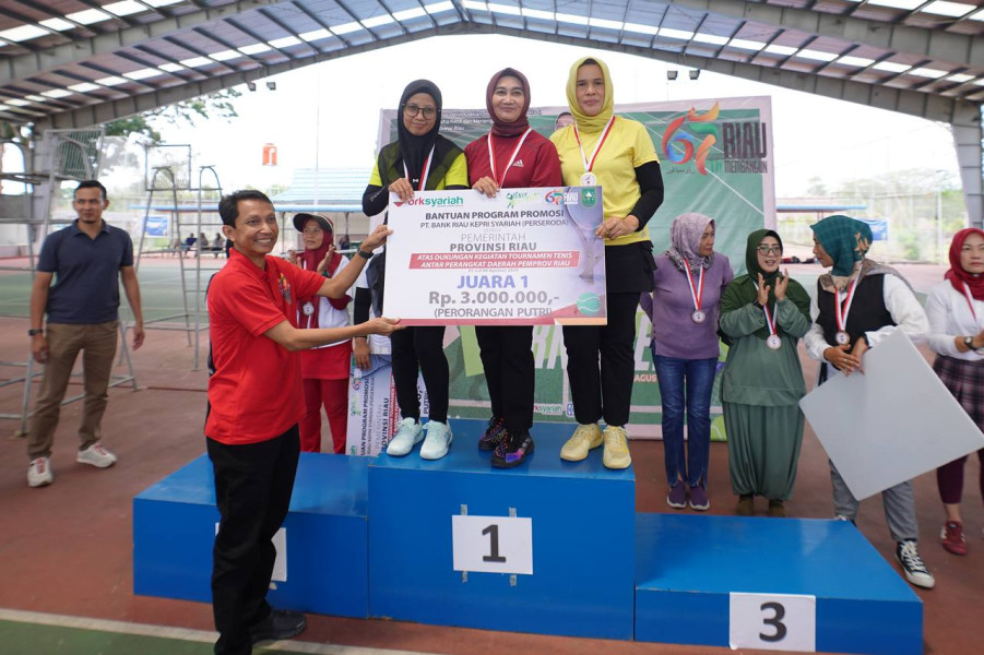 Turnamen Tenis Bersempena HUT ke-67 Provinsi Riau Sukses Digelar