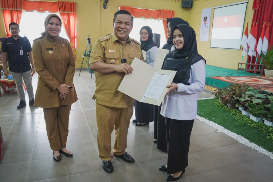 184 Guru di Inhu Terima SK PPPK dari Pj Gubri SF Hariyanto