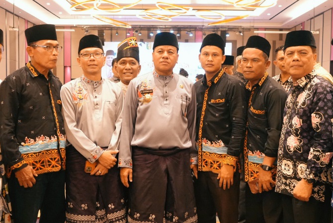 Bupati Suhardiman Silaturrahmi dengan Warga Kuansing di Dumai