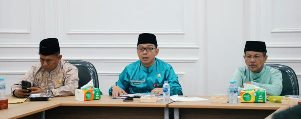 Bupati Kuansing Diwakili Pj Sekda Minta Seluruh Camat Tinjau Ketersediaan Bahan Pokok