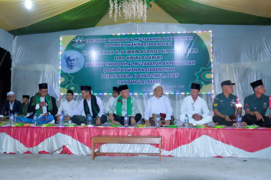 Bupati Asmar Hadiri Haul dan Halalbihalal Jamaah Thoriqoh di Alah Air