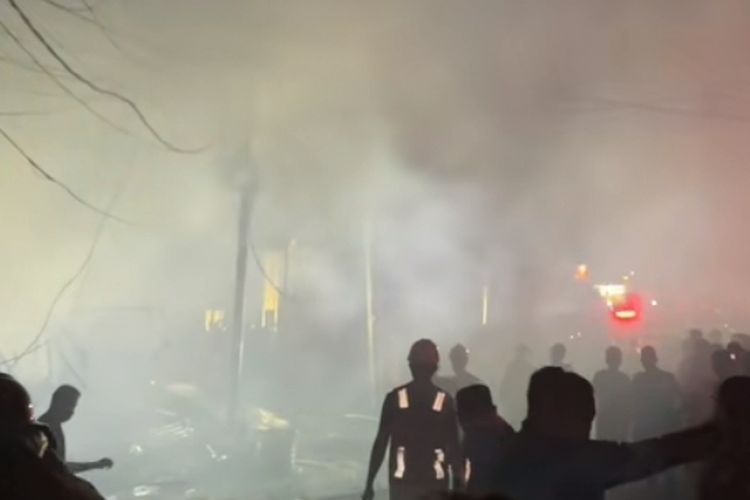 13 Kios Pasar di Dumai Riau Ludes Terbakar, Penyebab Masih Diselidiki