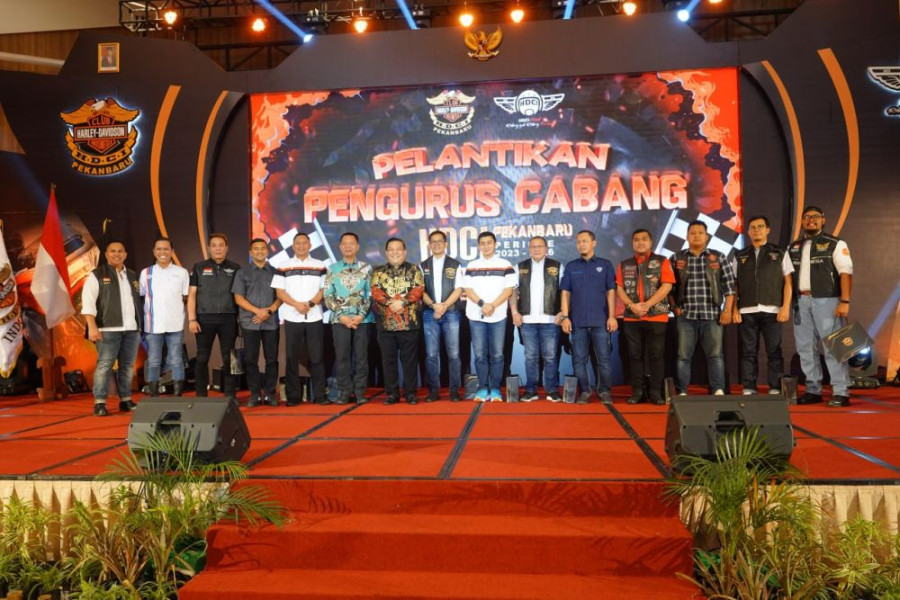 Sekdaprov Lantik Pengurus HDCI Pekanbaru 2023-2026