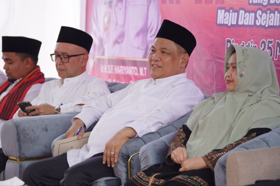 Pj Gubri Paparkan Progres Pembangunan Jembatan Sei Pakning-Bengkalis