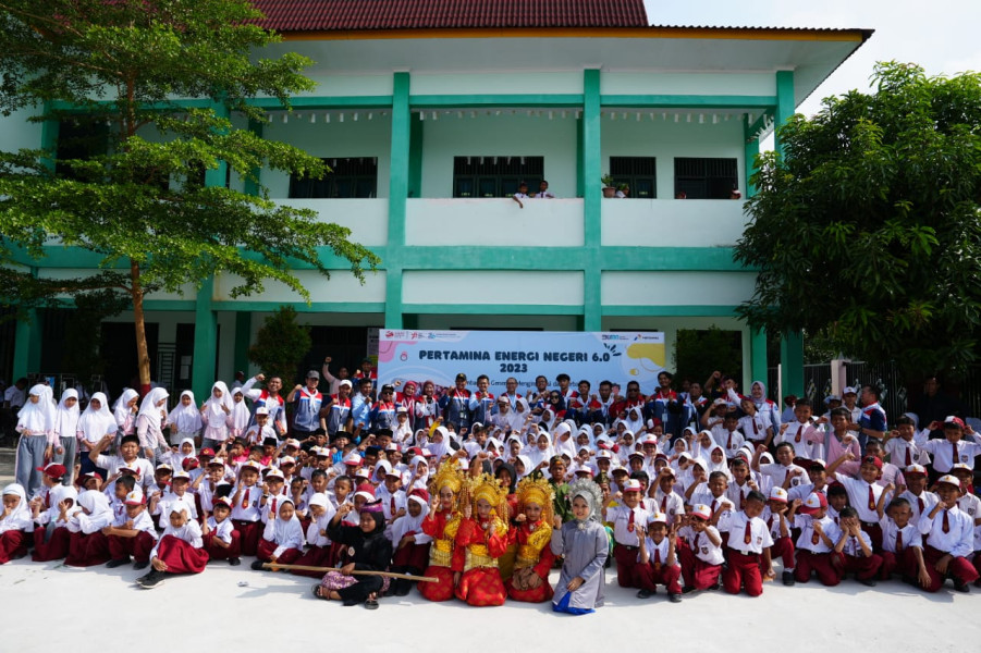 Ambil Peran Bangun Generasi dan Menginspirasi, Pertamina Energi Negeri Sambangi 2 Sekolah di Dumai