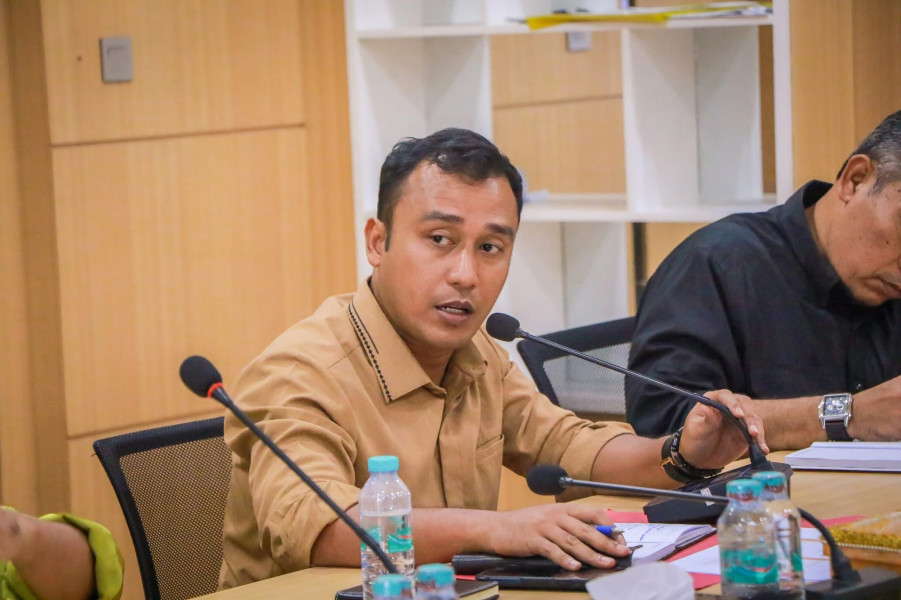 DLHK Pekanbaru Terus Ingatkan Warga Buang Sampah Tepat Waktu