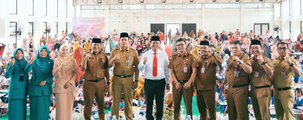 Bupati Kuansing Buka Pameran Capaian Program Pembangunan