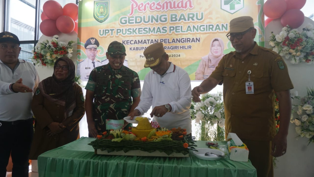 Pj Bupati Membuka Jambore Kader PKK dan Resmikan UPT Puskesmas Kecamatan Pelangiran