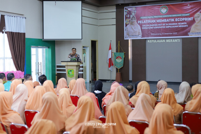DWP Meranti Gelar Pelatihan Membatik Ecoprint