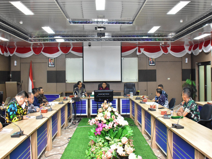 Pj. Bupati Kampar Pimpin Langsung Rapat Evaluasi Permasalahan PT. Ciliandra Perkasa