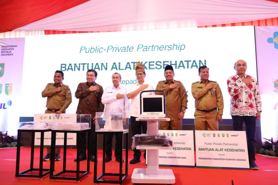 Bupati Alfedri Dampingi Kunker Menkes di Pelalawan