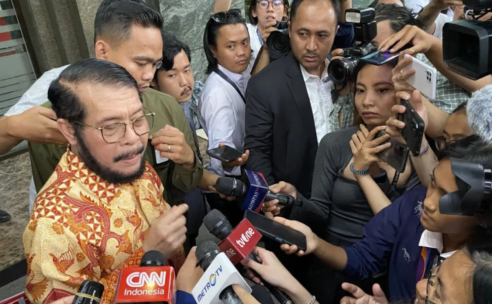 Usai Diperiksa MKMK Secara Tertutup, Ini Respon Anwar Usman Soal Sebutan ''Mahkamah Keluarga''