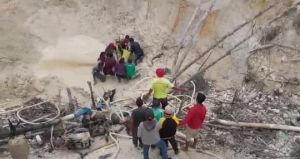 Basarnas Temukan Pekerja Tambang Emas Ilegal Tewas Tertimbun Longsor